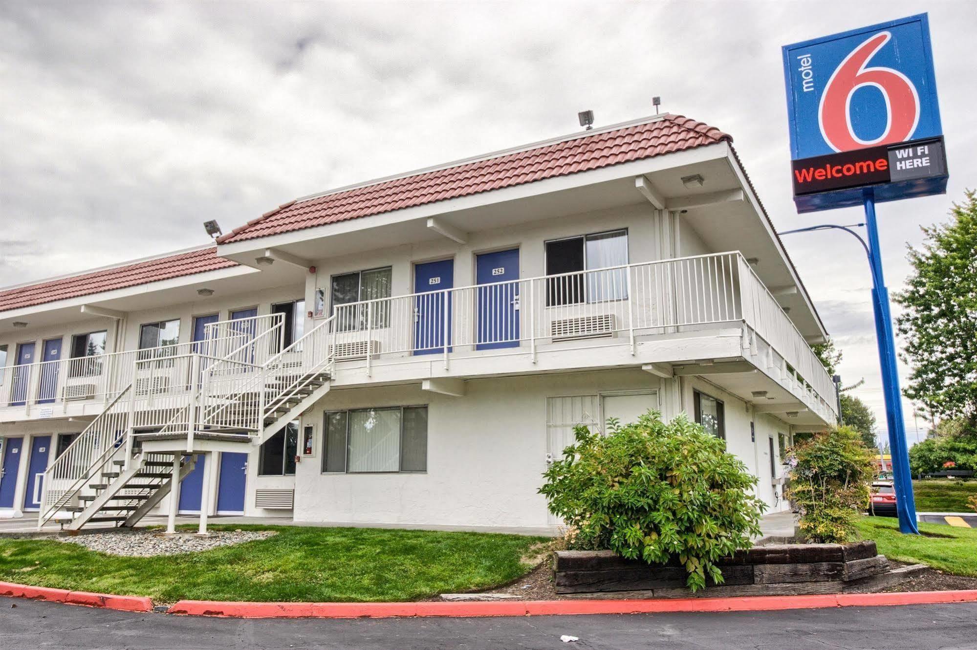 Hotel 6-everett, Wa - South